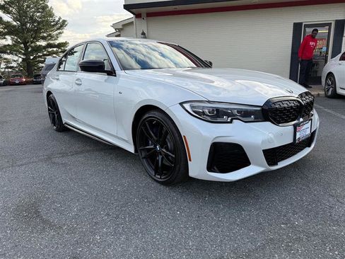 Used 2020 BMW M340i xDrive w/ Premium Package image 4
