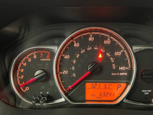 Used 2018 Toyota Yaris LE image 16