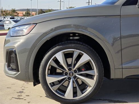 Used 2023 Audi SQ5 Premium Plus w/ Premium Plus Package image 5
