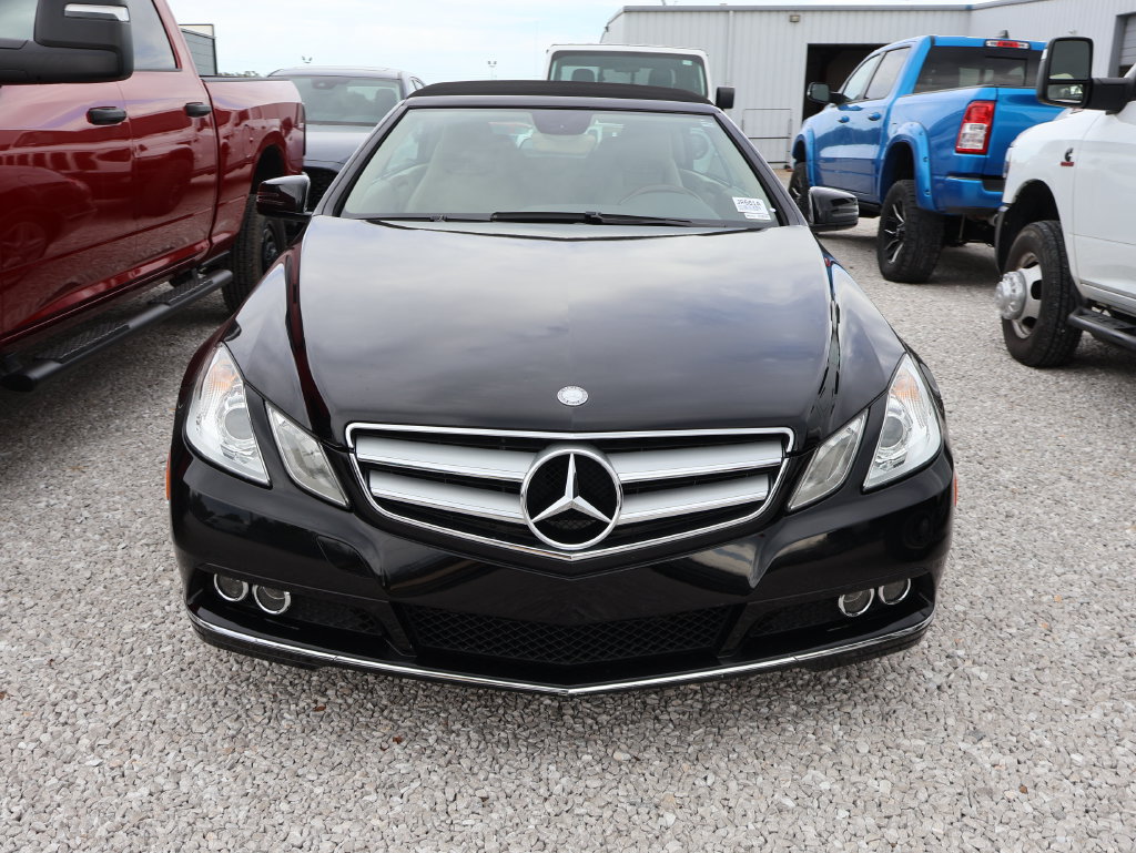 Used 2011 Mercedes-Benz E 350 Cabriolet image 4