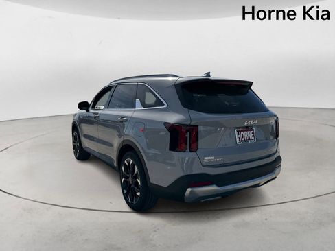New 2026 Kia Sorento SX image 5