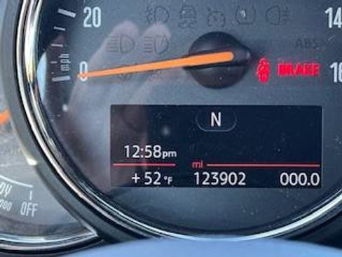 Used 2017 MINI Cooper Convertible image 30