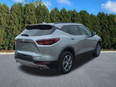 Used 2024 Chevrolet Blazer LT w/ LPO, Floor Liner Package FWD image 4