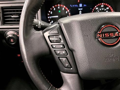 Used 2024 Nissan Titan PRO-4X w/ Pro-4x Convenience Package image 23