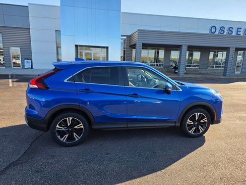 Used 2023 Mitsubishi Eclipse Cross SE image 6