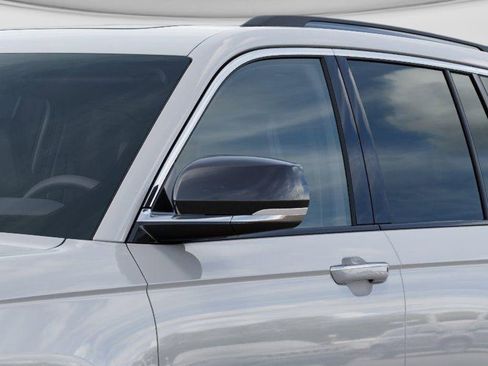 New 2025 Jeep Grand Cherokee Limited w/ Trailer Tow Package image 12