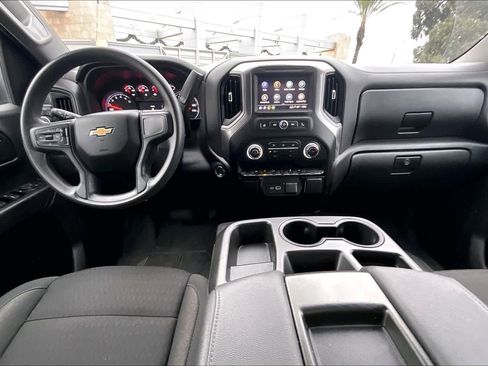 Used 2025 Chevrolet Silverado 1500 Custom image 16