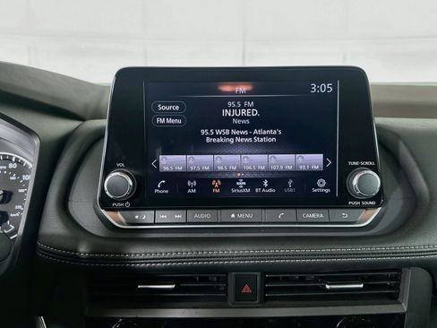 Used 2023 Nissan Rogue S AWD/4WD image 21
