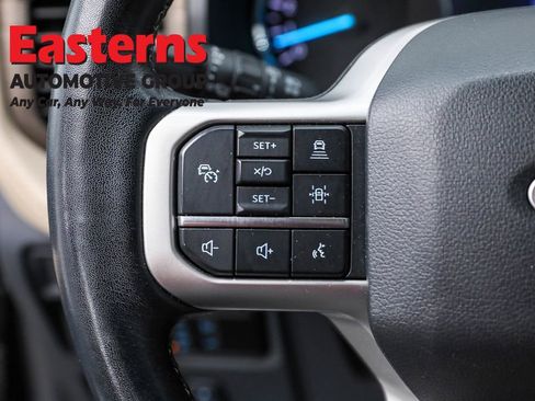 Used 2023 Ford Expedition Limited image 15