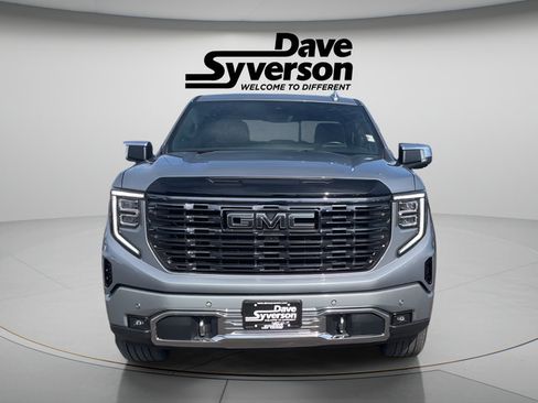 Used 2026 GMC Sierra 1500 Denali Ultimate AWD/4WD image 8