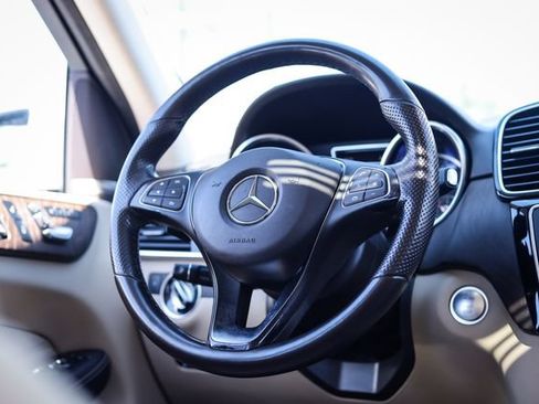 Used 2018 Mercedes-Benz GLE 350 4MATIC image 27