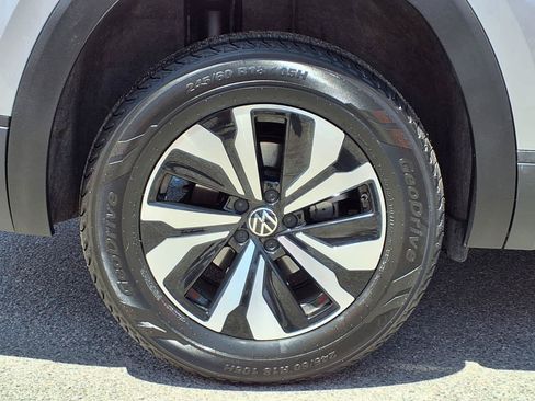 Used 2024 Volkswagen Atlas SE FWD image 7
