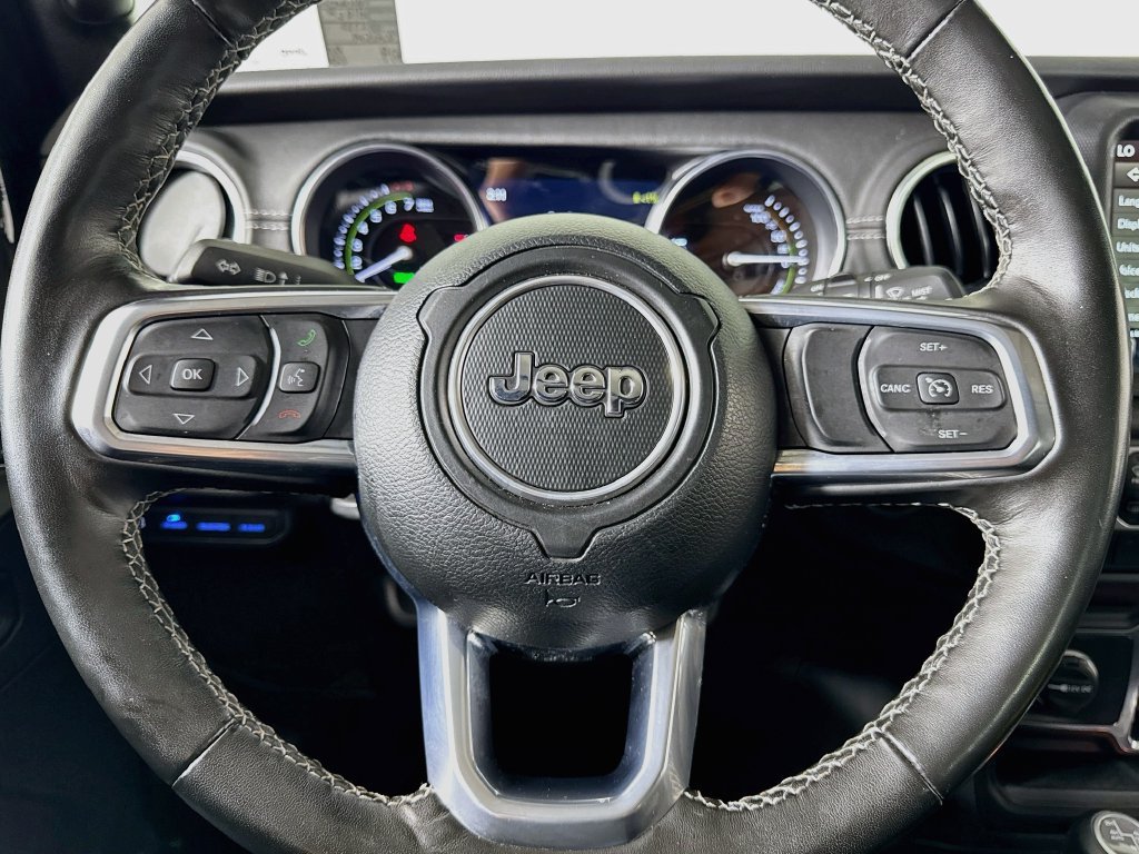 Used 2023 Jeep Wrangler Unlimited Sahara w/ Cold Weather Group AWD/4WD image 45