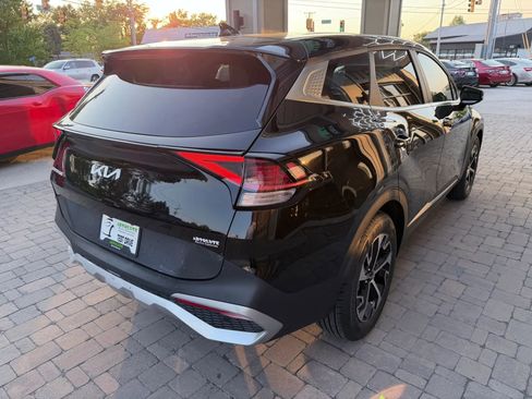 Used 2024 Kia Sportage EX FWD image 6