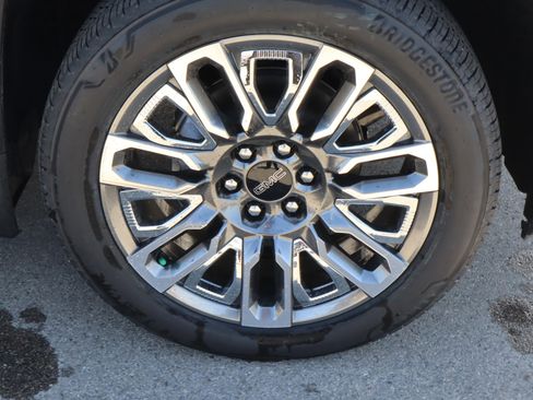 New 2026 GMC Sierra 1500 Denali Ultimate AWD/4WD image 17