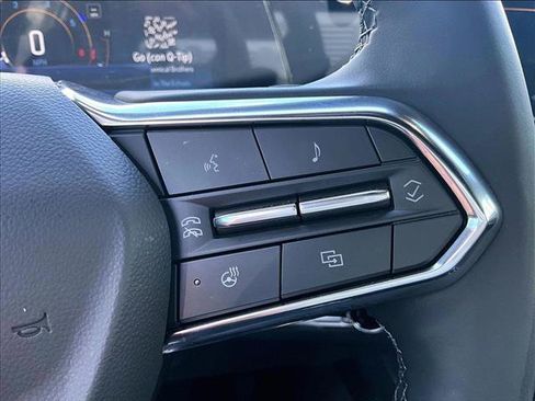 Certified 2025 Chevrolet Equinox LT w/ Safety and Technology Package FWD image 21