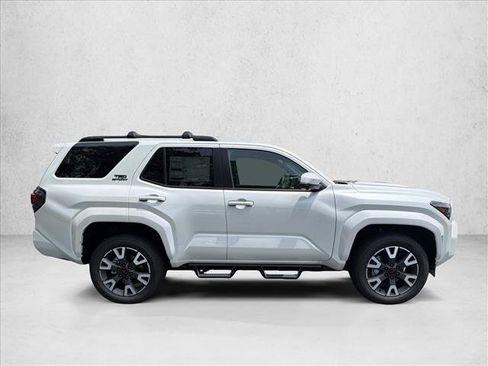 Used 2026 Toyota 4Runner TRD Sport Premium AWD/4WD image 2
