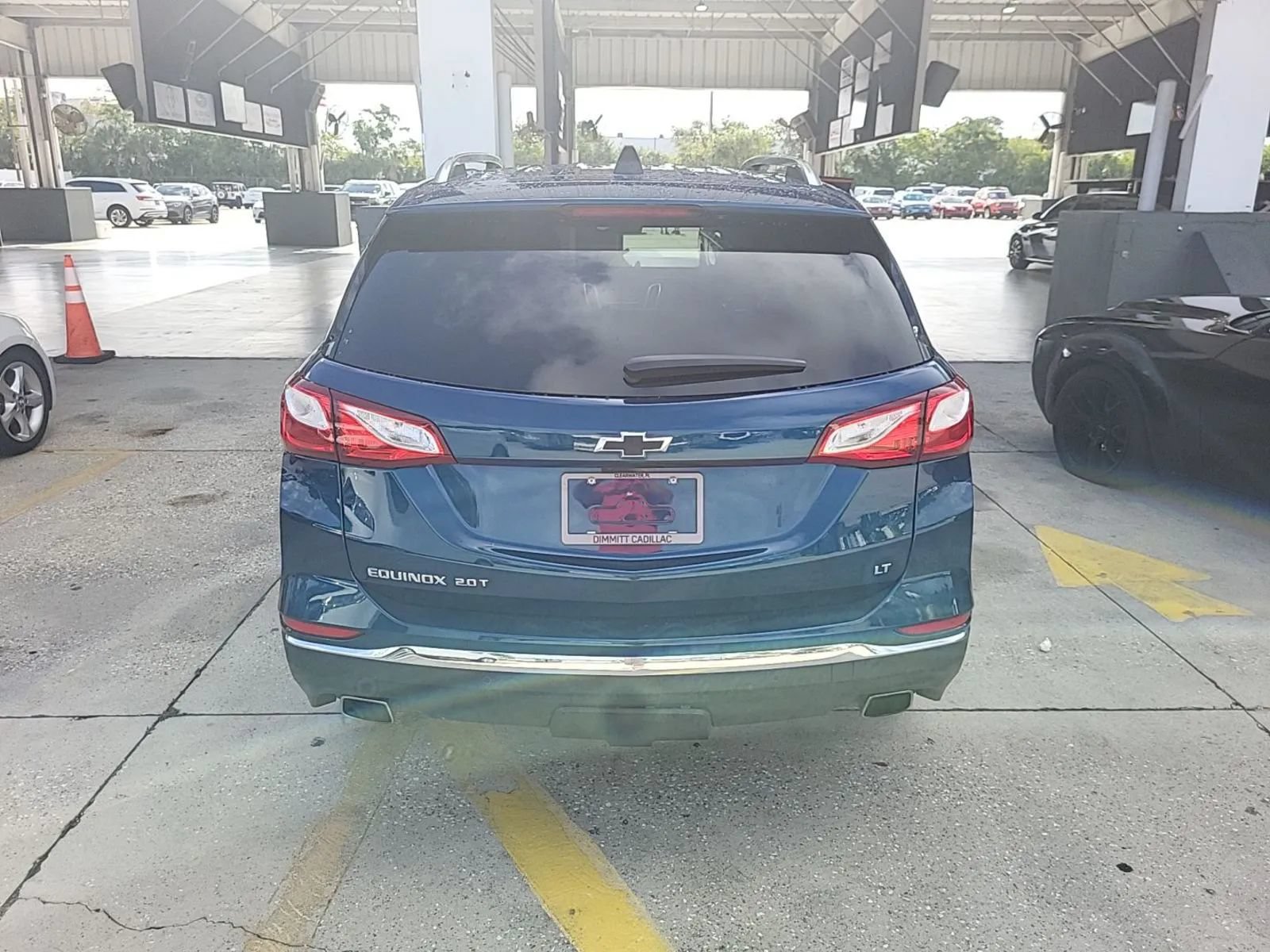 Used 2020 Chevrolet Equinox LT w/ Sport Edition FWD image 4