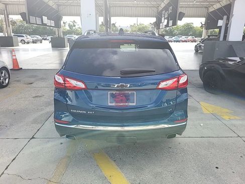 Used 2020 Chevrolet Equinox LT w/ Sport Edition FWD image 4