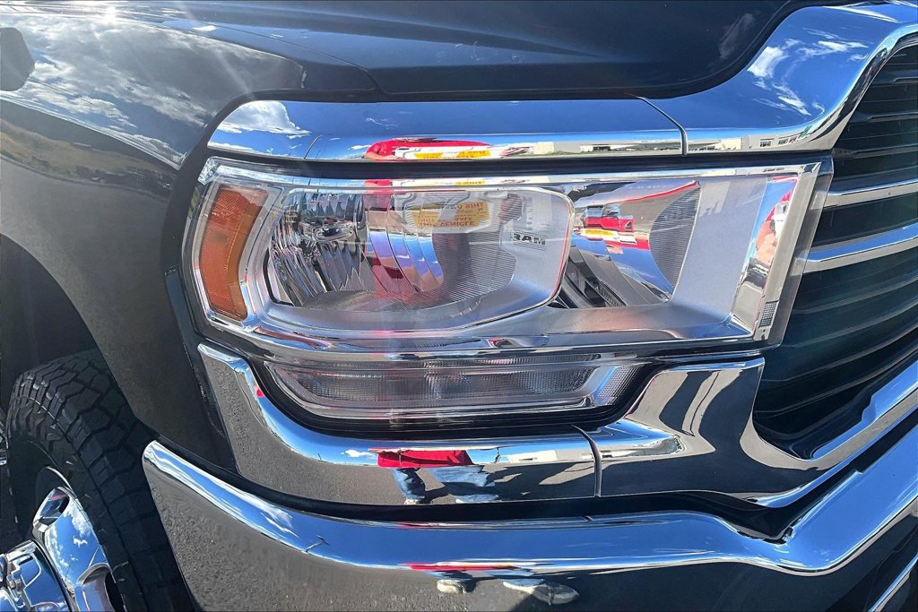 Used 2020 RAM 3500 Big Horn AWD/4WD image 30