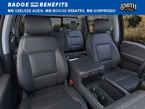 New 2026 Ford F250 Lariat w/ Black Appearance Package AWD/4WD image 11