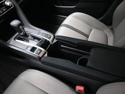 Used 2018 Honda Civic EX image 19