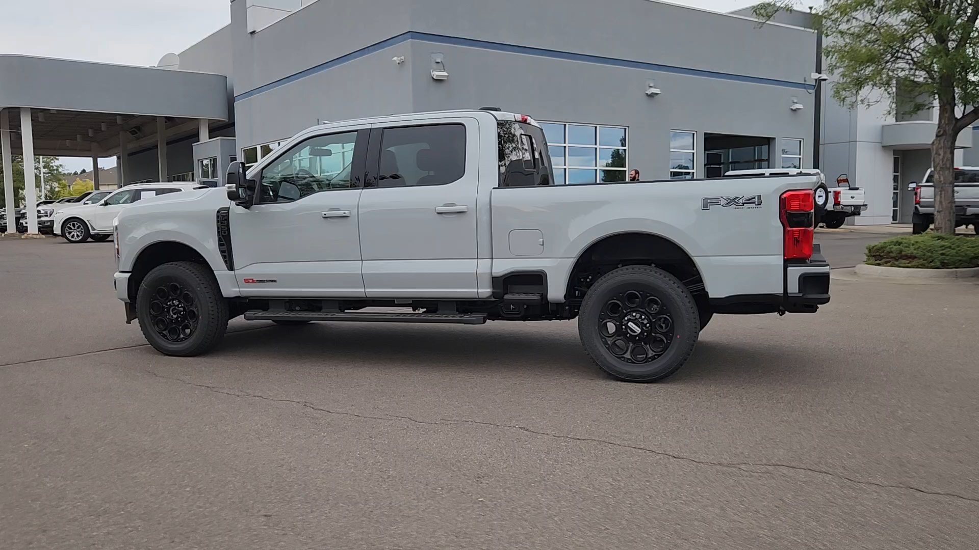 New 2026 Ford F350 Lariat w/ Black Appearance Package AWD/4WD image 25
