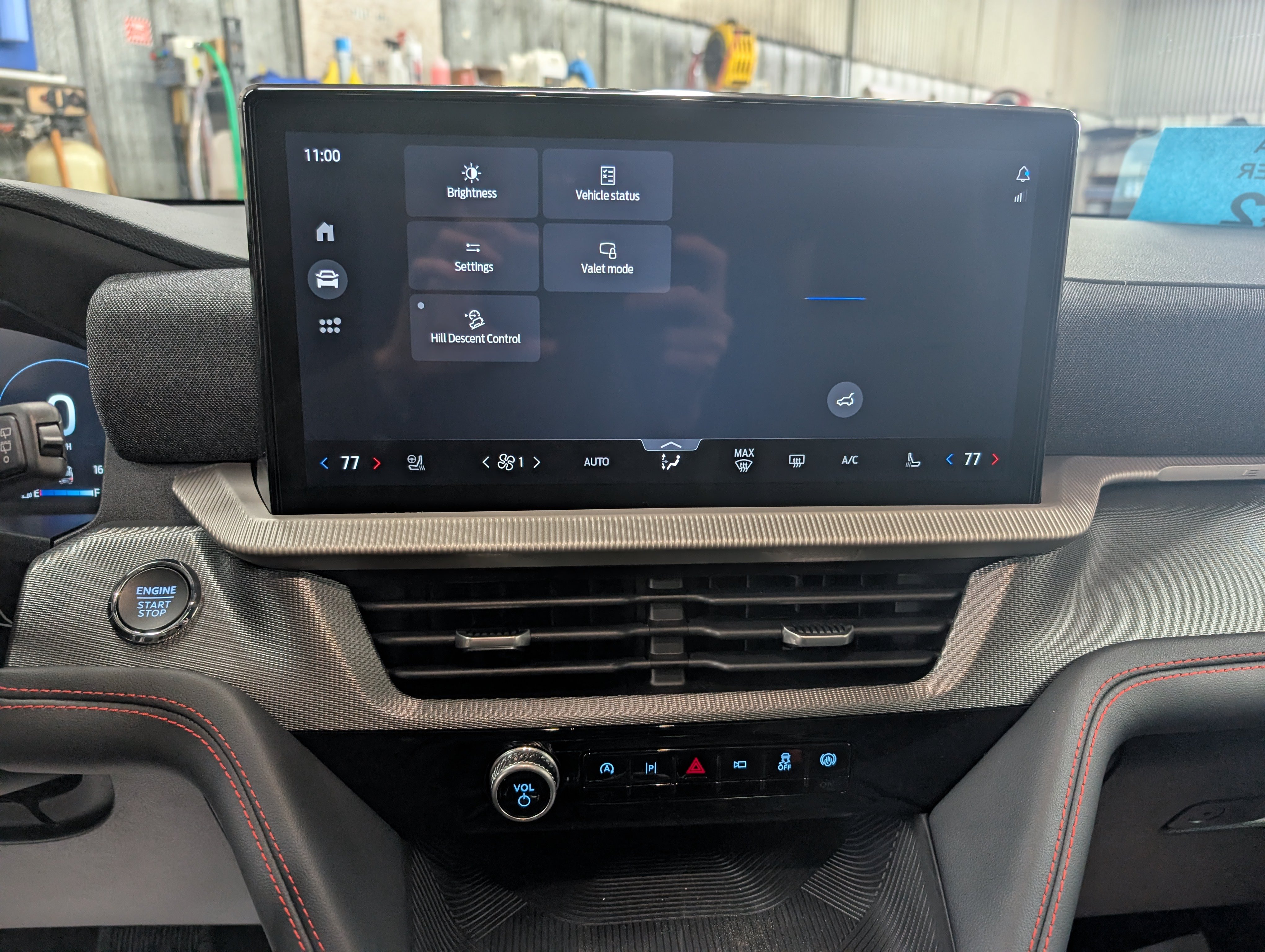 New 2027 Ford Explorer ST-Line AWD/4WD image 17