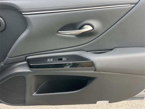 Used 2024 Lexus ES 350 w/ Premium Package image 24