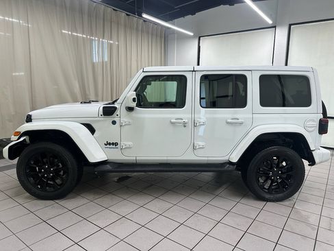 Used 2021 Jeep Wrangler Unlimited Sahara image 10