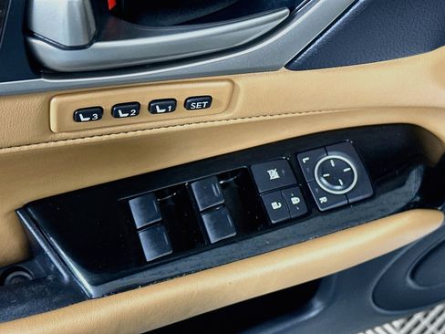 Used 2013 Lexus GS 350 w/ Luxury Pkg RWD image 15