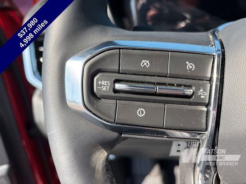 Used 2026 GMC Terrain Elevation w/ Elevation Premium Package image 17