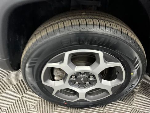 Used 2022 Jeep Compass Trailhawk w/ Trailhawk Convenience Group image 32