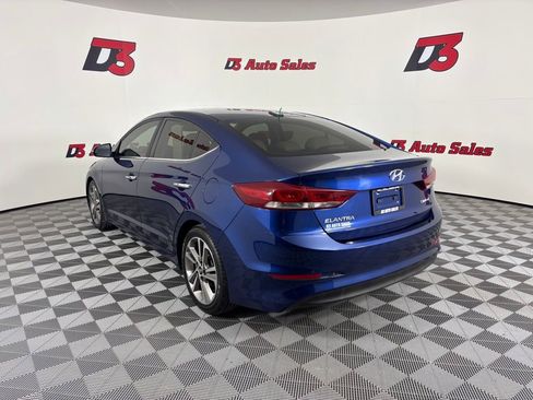 Used 2017 Hyundai Elantra Limited w/ Limited Tech Package 04 image 4
