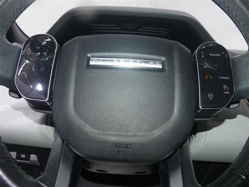 Used 2020 Land Rover Range Rover Evoque R-Dynamic SE AWD/4WD image 29