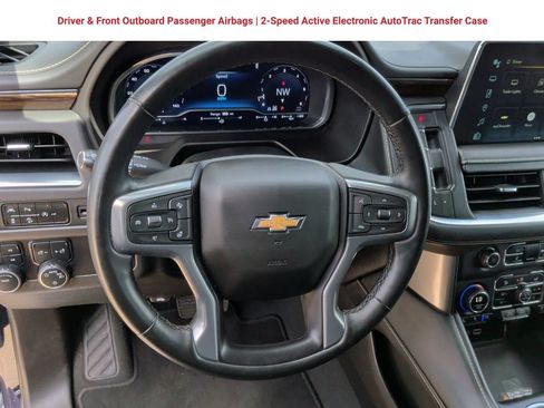 Used 2023 Chevrolet Suburban Premier AWD/4WD image 21