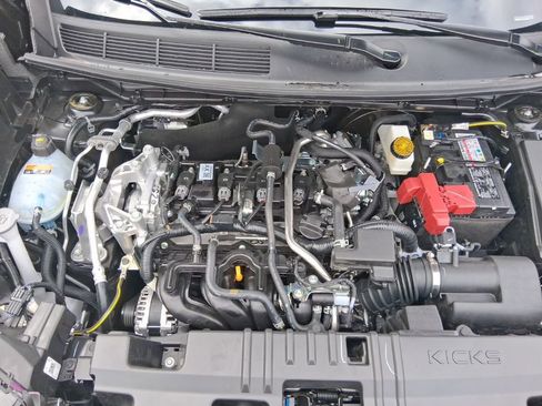 New 2026 Nissan Kicks S image 25