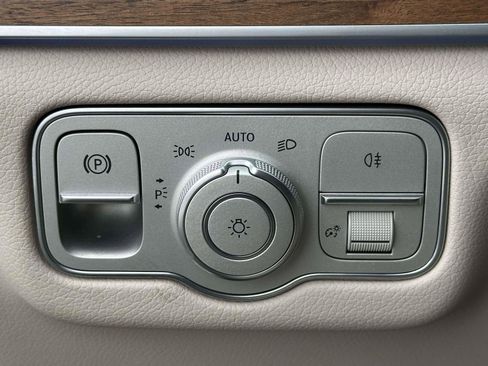 Certified 2023 Mercedes-Benz GLE 350 4MATIC image 19