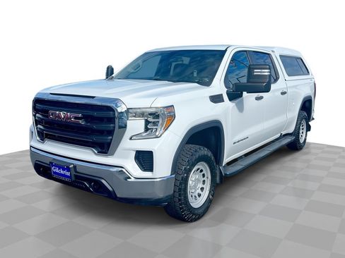 Used 2020 GMC Sierra 1500 4x4 Crew Cab w/ Convenience Package image 1