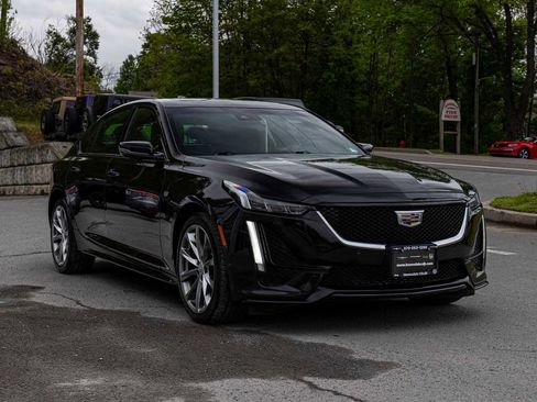 Used 2022 Cadillac CT5 Sport AWD/4WD image 3