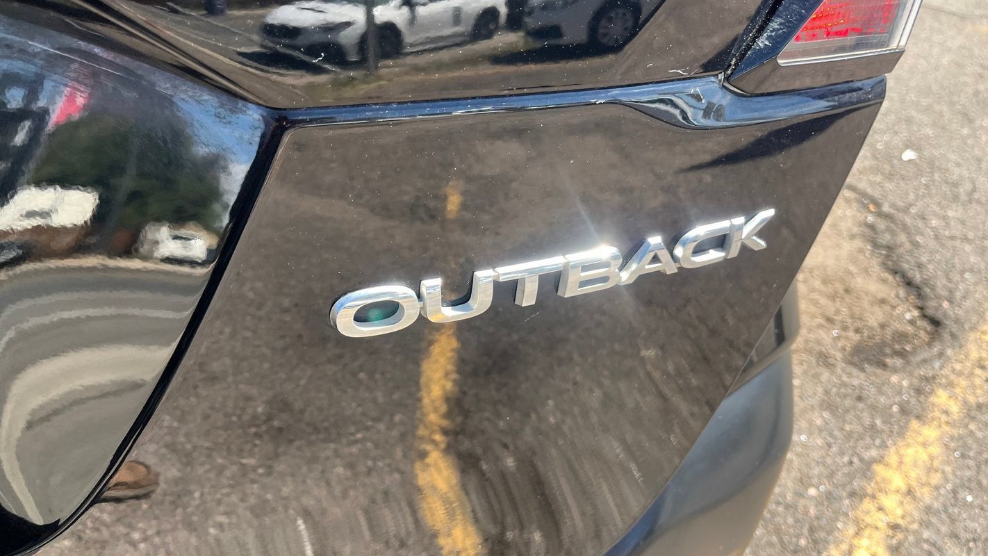 Used 2021 Subaru Outback Premium AWD/4WD image 25