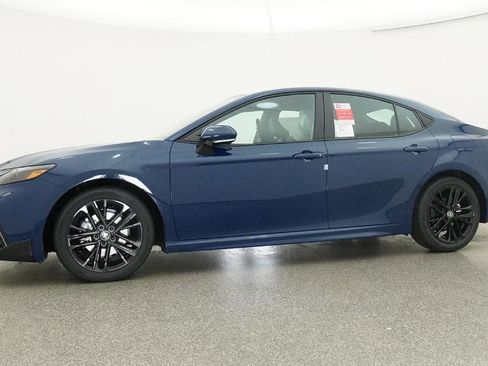 New 2026 Toyota Camry SE image 21