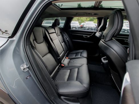 Used 2020 Volvo V90 T6 Cross Country w/ Protection Package Premier AWD/4WD image 34