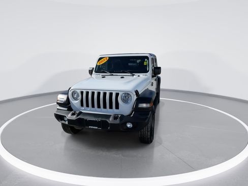 Used 2022 Jeep Wrangler Sport S image 6
