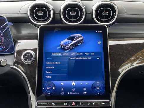 Certified 2025 Mercedes-Benz GLC 300 4MATIC image 34