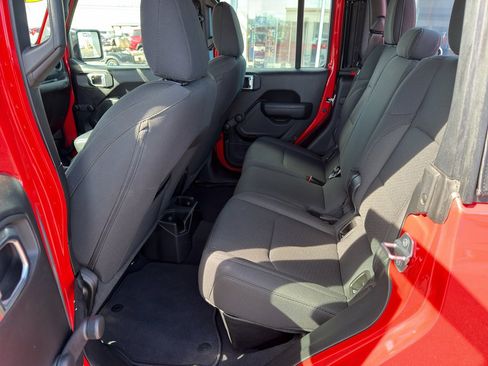 Used 2023 Jeep Gladiator Sport w/ Trailer Tow Package image 12