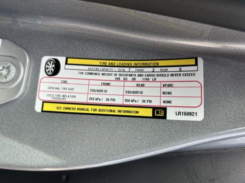 Used 2020 Chrysler Pacifica Limited w/ Advanced Safetytec Group image 23