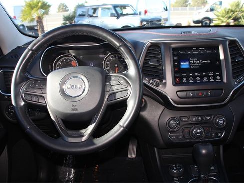 Used 2021 Jeep Cherokee Trailhawk w/ Trailer Tow Group image 14