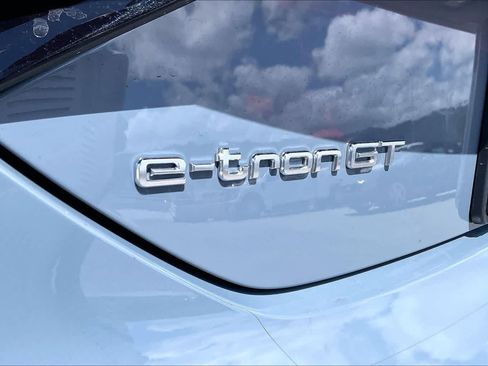 Used 2023 Audi e-tron GT Premium Plus AWD/4WD image 7