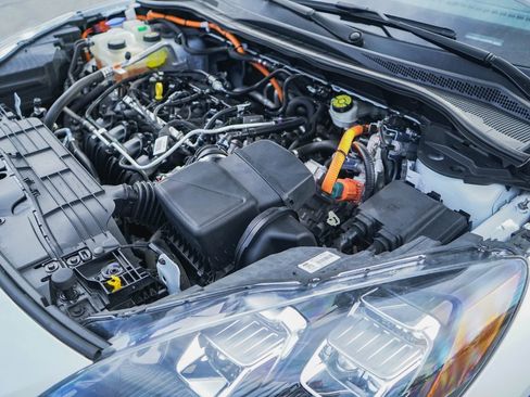 Used 2020 Ford Escape Titanium w/ Titanium Premium Package 2.0 image 37